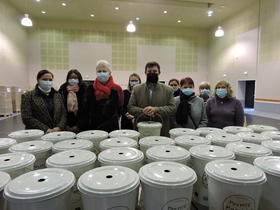 Distribution aux personnes âgées