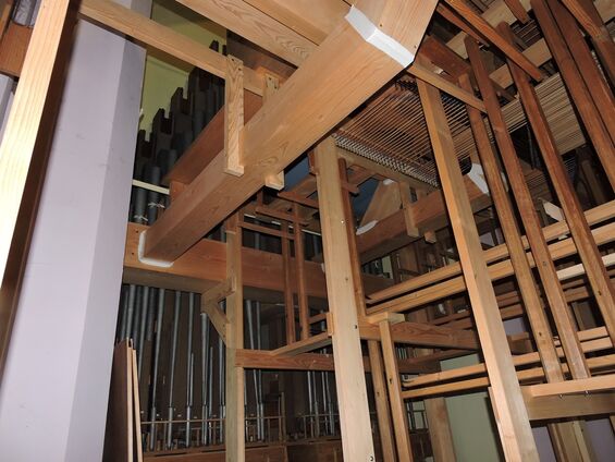 L'intérieur impressionnant de l'orgue...